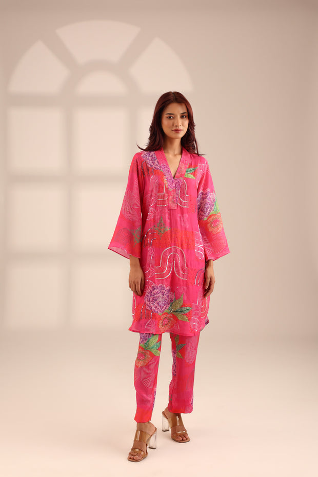 FLORAL POP EMBROIDERED SET - FUCHSIA