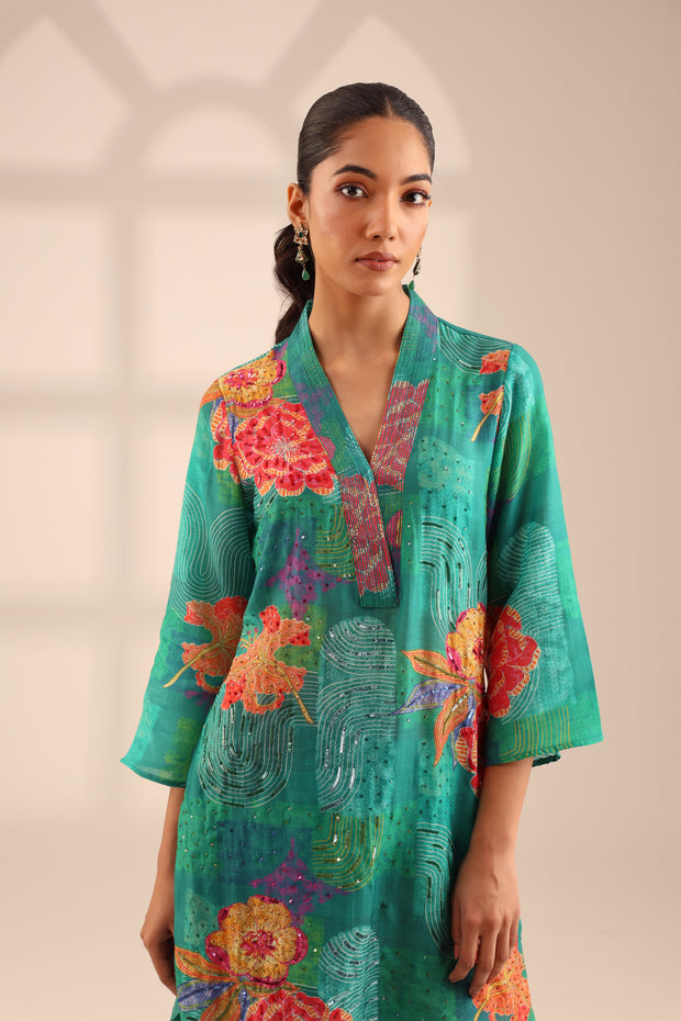 FLORAL POP EMBROIDERED SET - EMERALD