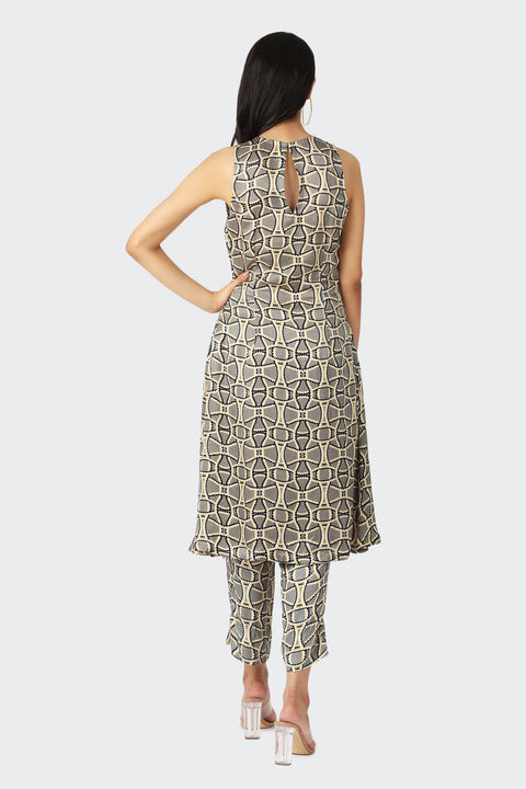SEVILLA SUIT & DUPATTA