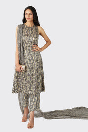 SEVILLA SUIT & DUPATTA