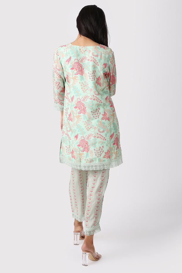 MINT LACE LOUNGE SET