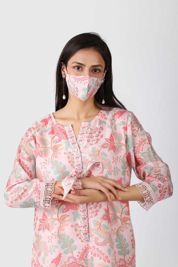 PINK LACE LOUNGE SET