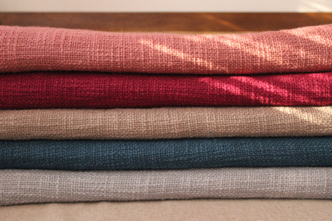 DUSTY PINK THROW