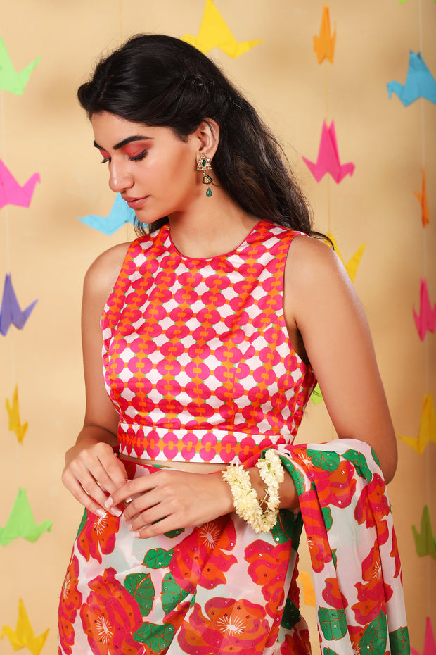 RETRO WHITE SHABANA CROP TOP