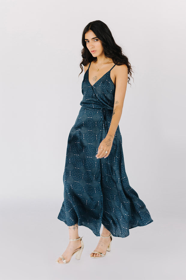STARBURST WRAP DRESS