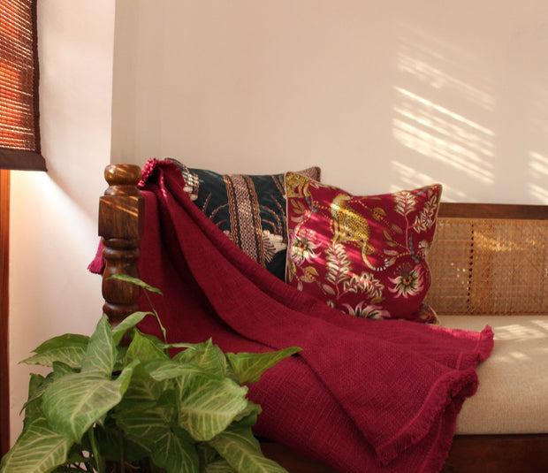 RED WINE THROW